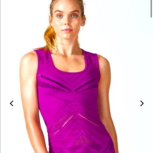 Fabletics Isabella fitted silhouette Tank | XS - Picture 1 of 5